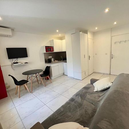 Superbe Studio Terrasse Centre Ville Et Plages A Pieds Cannes Exterior photo
